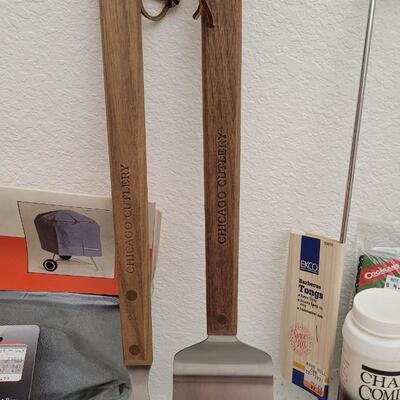 Lot 30: Large Assortment of Outdoor BBQ Essentials 
