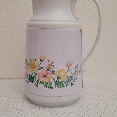 Lot 32: Vintage Plastic Beverage Pitcher