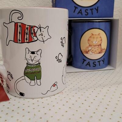 Lot 40: (2) New Cat Themed Coffee of Cocoa Mugs