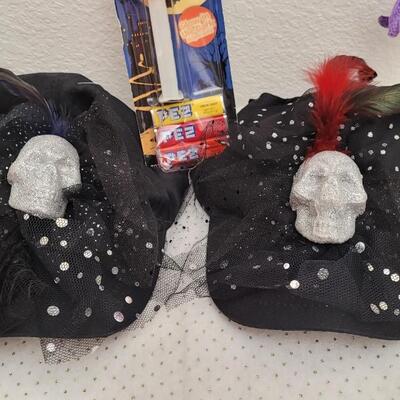 Lot 42: Assorted Halloween Collectibles 