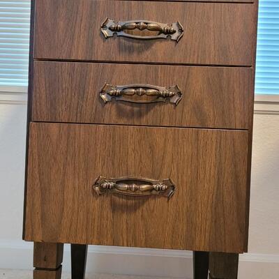 Lot 51: Vintage 4-Drawer Storage Cabinet   29.5" Ã— 16" Ã— 16"