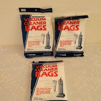 Lot 61: Hoover Vaccum Bags