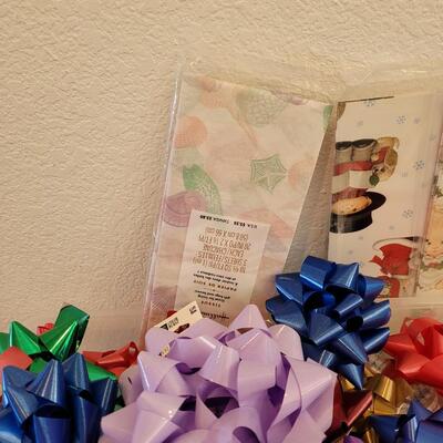 Lot 67: Vintage Hallmark Giftwrap, Tissue Paper and Bows