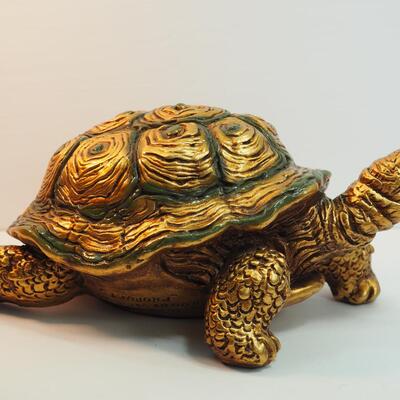 Lot 95 Progressive Art 1966 Gold and Green turtle