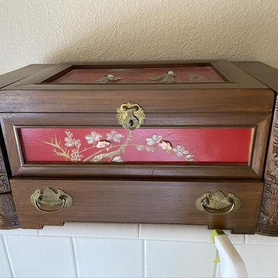 Vintage Wooden Chinese Jewelry Case