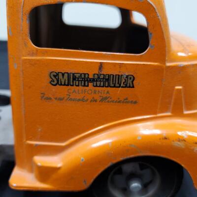 Smitty Toys   Smith Miller  Ca  Famous Trucks in Miniatures 