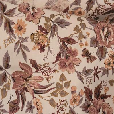 Lot 91: Fabric Lot (Knitts & Floral Fabric-more than 2 yards, Others- less than 2 yards) 