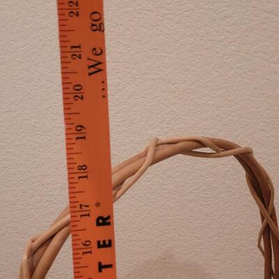 Lot 106: (2) Baskets