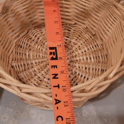 Lot 107: (3) Baskets