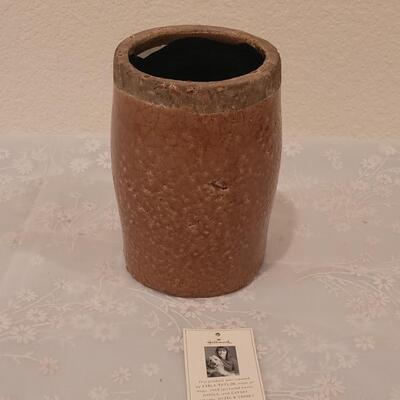 Lot 109: Hallmark Artist Pottery 