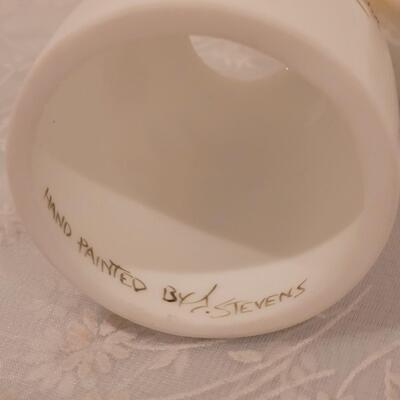 Lot 111: Signed FENTON Fairy Lamp