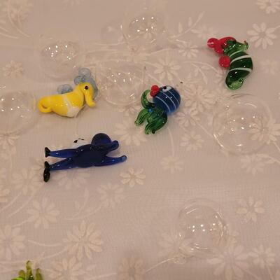 Lot 114: Glass Ball Floaters