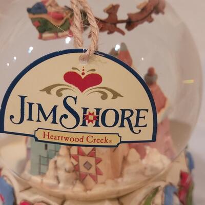 Lot 115: Jim Shore "Santa's Magical Journey" Snow Globe