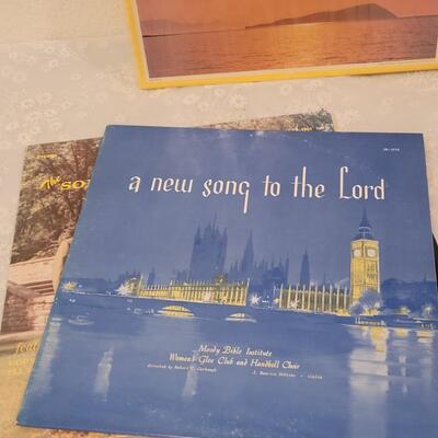 Lot 125: Vintage Albums