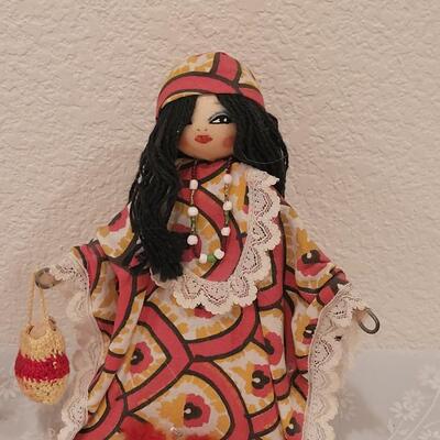 Lot 131: (2) Dolls