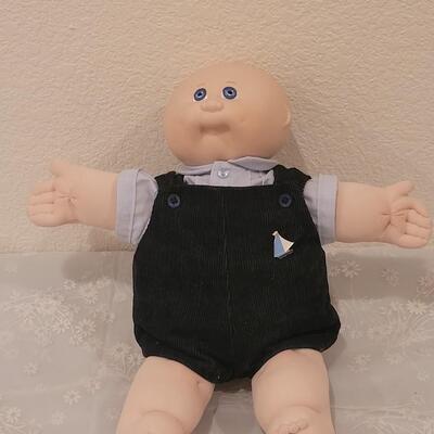 Lot 132: Vernetta Sullivan Doll