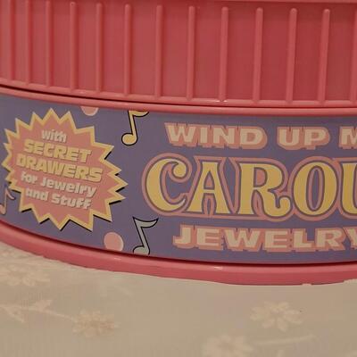 Lot 133: Jewelry Box Carousel 