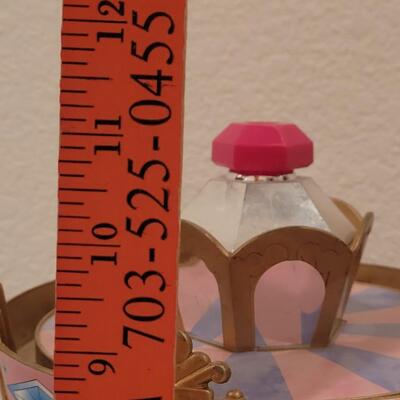 Lot 133: Jewelry Box Carousel 