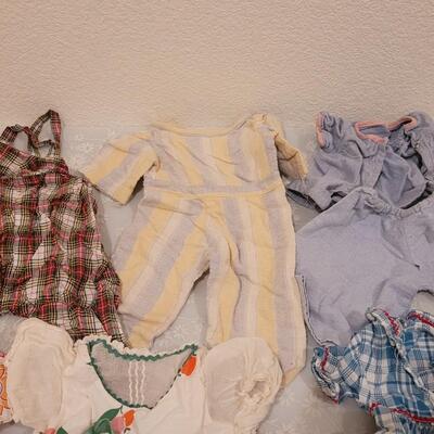 Lot 141: Vintage Doll Clothes (14" size and up)