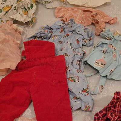 Lot 142: Vintage 1940' & 50's Doll Clothes (14" size and Up)