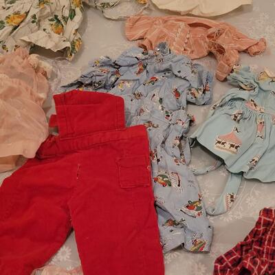 Lot 142: Vintage 1940' & 50's Doll Clothes (14