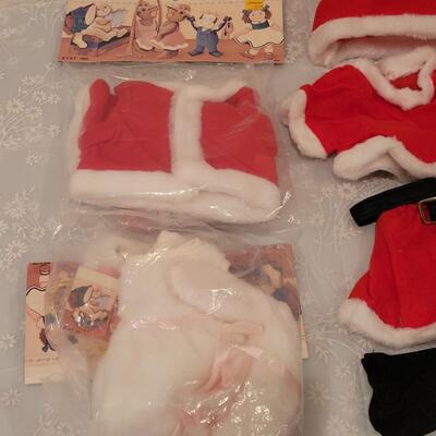 Lot 145: Vintage Doll Clothes and Accessories 