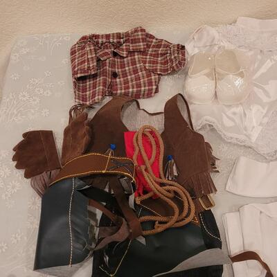 Lot 146: Vintage Doll Clothes and Accessories 