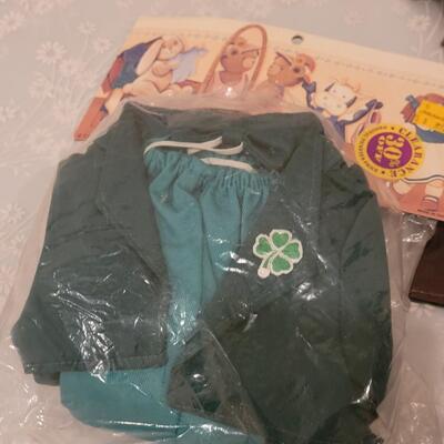 Lot 147: Vintage Doll Clothes and Accessories 