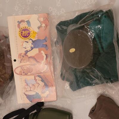 Lot 147: Vintage Doll Clothes and Accessories 