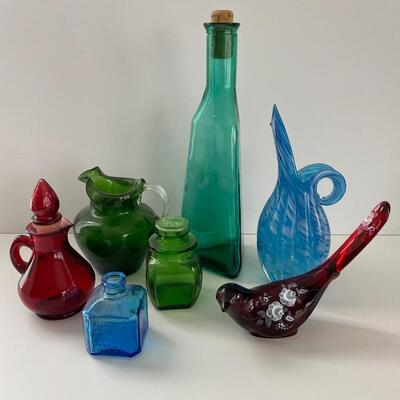 Lot 129: Ruby Red Fenton Bird, Blue Inkwell, and More 