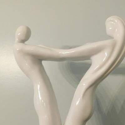 Vintage Ceramic Abstract Statue of Two Lovers by Haeger:  11