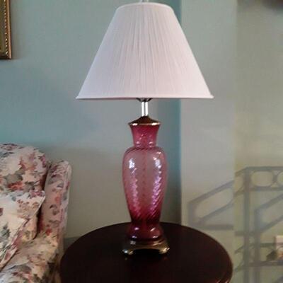 Red swirl glass lamp with shade