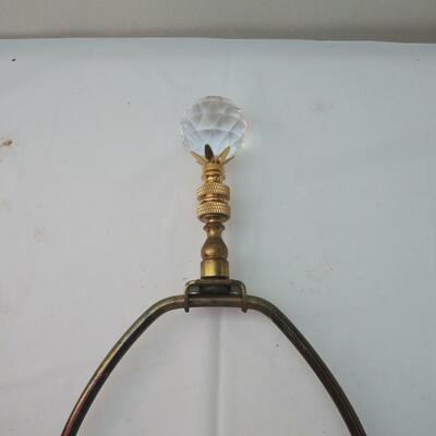 Red swirl glass lamp with shade