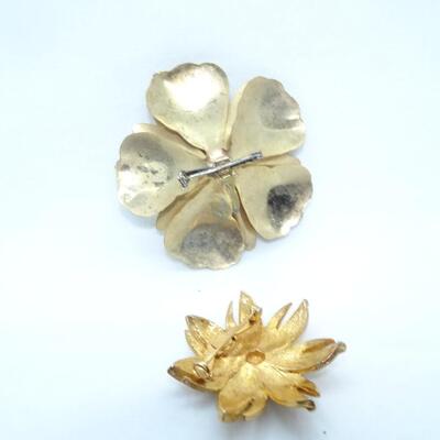 2 Gold Tone Flower Pins