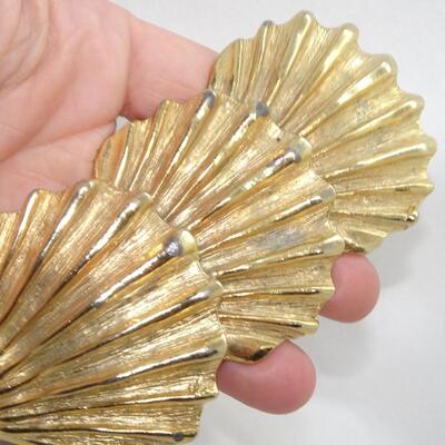 Scallop Shell Belt Buckle - Gold tone 