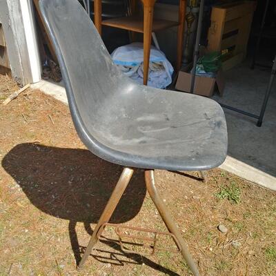 3 Eames-style fiberglass chairs