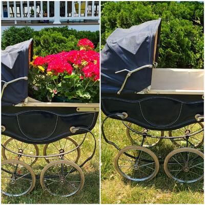 Lot B4: Metal Antique Baby Carriage