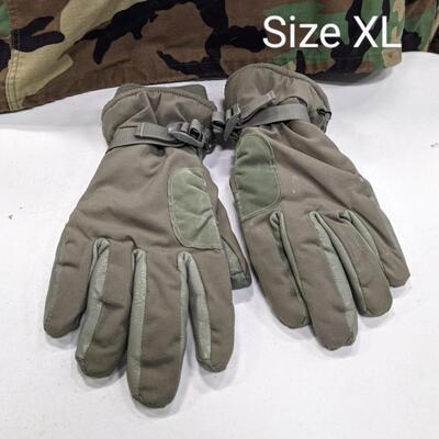 #114 XL Gloves