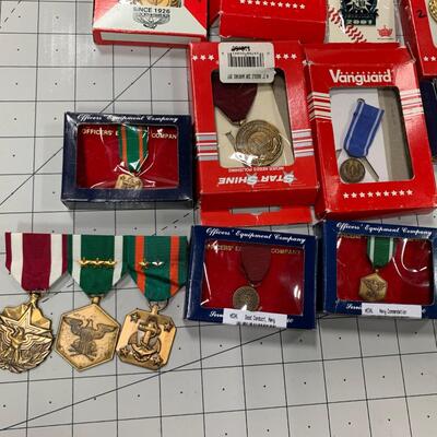 #178 Vanguard & Medals