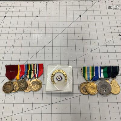 #182 Medals & Navy Keepsake