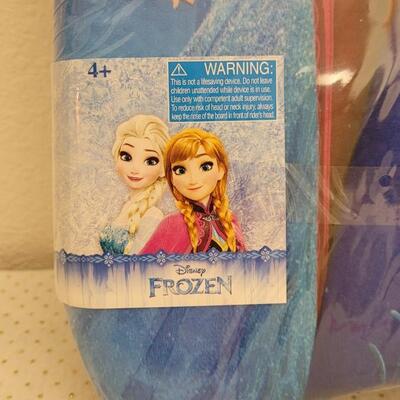 Lot 183: New FROZEN Children's Swimming Paddle Board