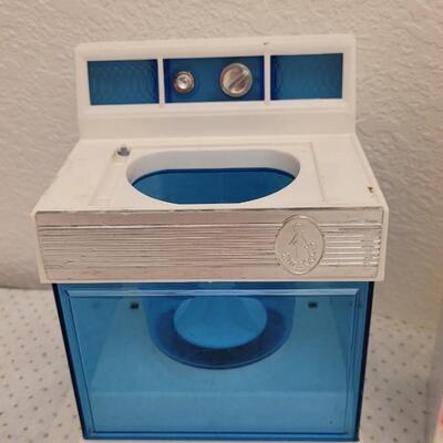 Lot 187: Vintage BARBIE Accessories - Oven, Washer and Dryer