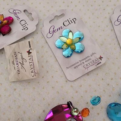 Lot 192: Assorted NEW Deco Jewel Collectibles