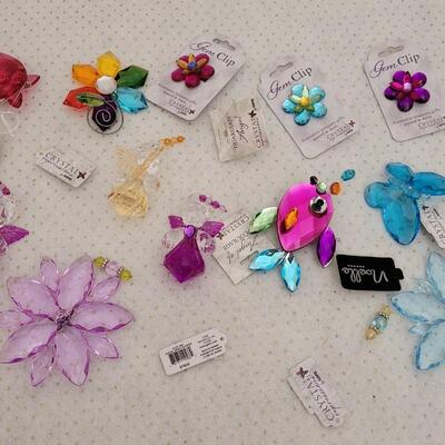 Lot 192: Assorted NEW Deco Jewel Collectibles