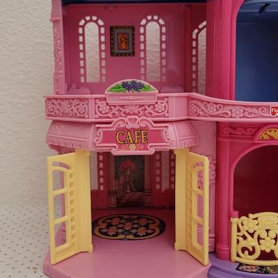 Lot 194: Vintage Fold Out Children's Toy Castle 