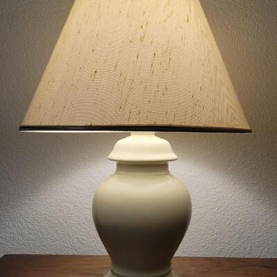 Lot 224: Table Lamp 20" Tested A+