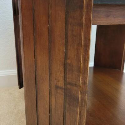 Lot 225: Vintage LANE Mid Century Modern Side Table 