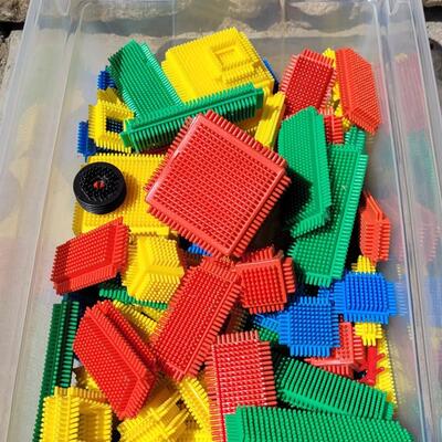 Lot 228: Vintage Easy Stick Blocks