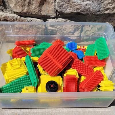 Lot 228: Vintage Easy Stick Blocks