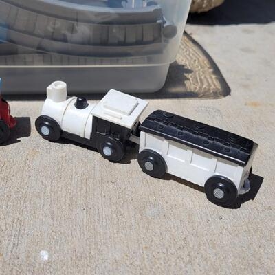 Lot 229: Vintage Trains and Tracks